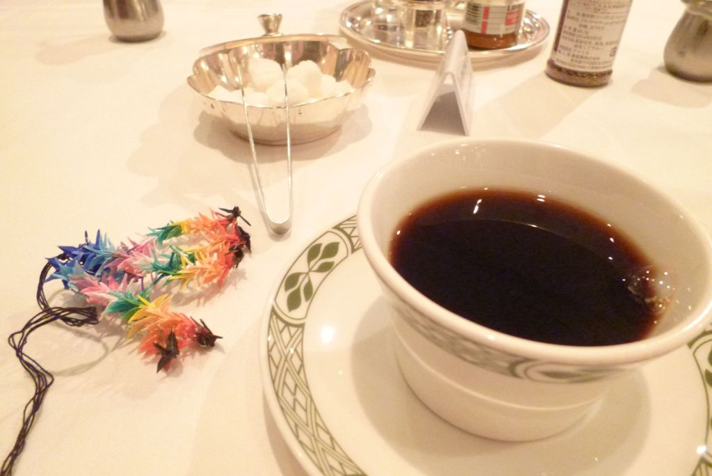 コーヒーと折り鶴（友人からのプレゼント）