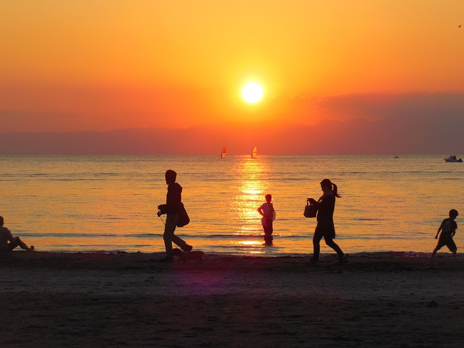 ♪逗子海岸の夕日＾＾