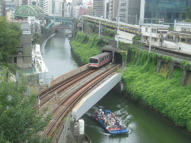 船、地下鉄、電車～御茶ノ水界隈♪