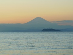 ◇逗子海岸からの富士山＾＾