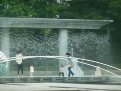 都心の噴水～和田蔵門