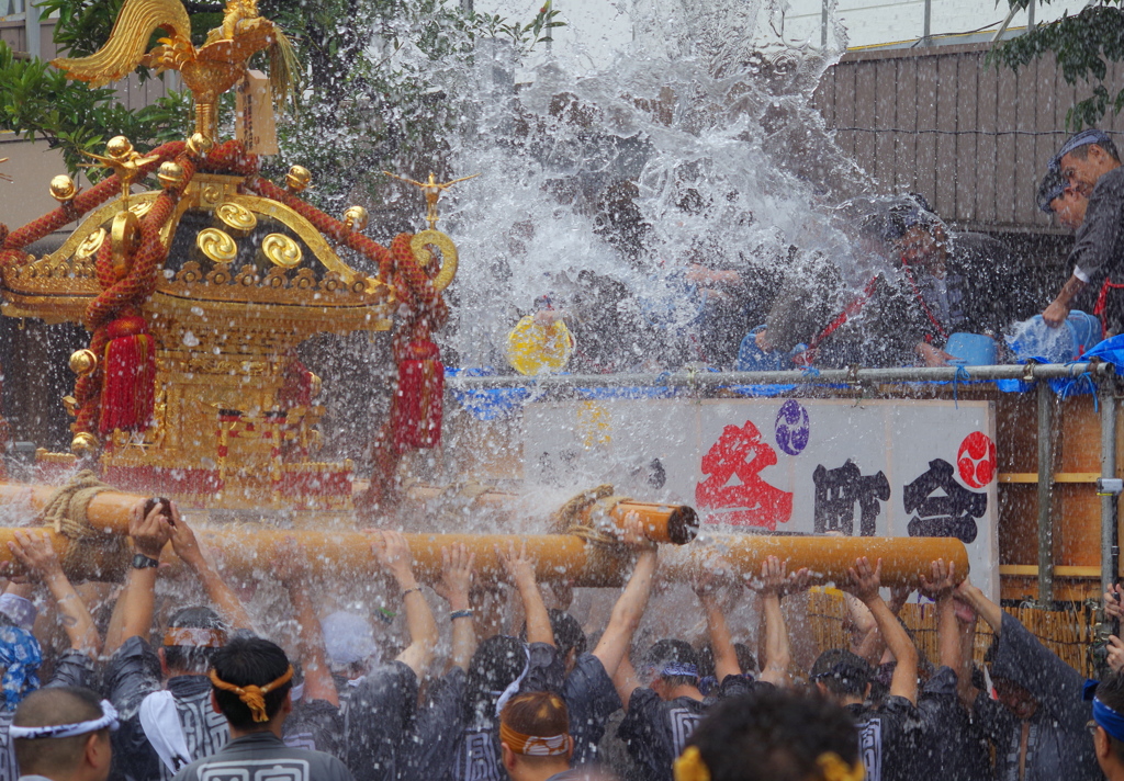 水掛け祭り②