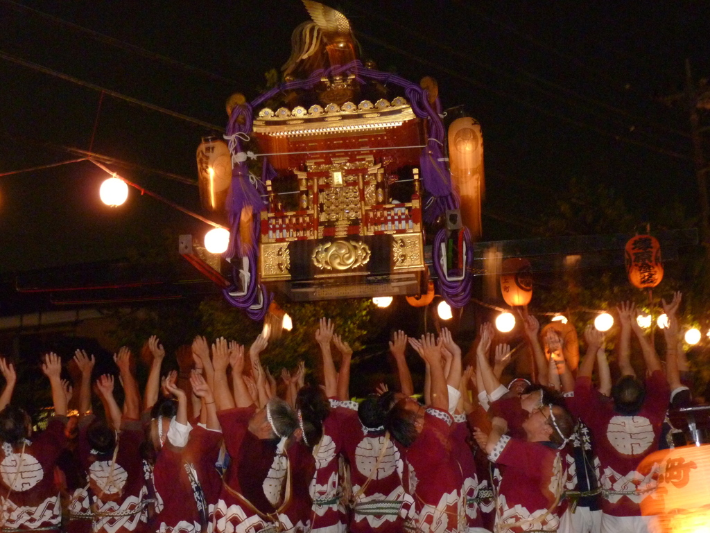 神様、夜空に舞う！