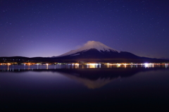 山中湖と富士山