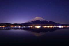 山中湖と富士山