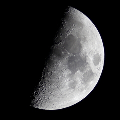 月齢8.2　140507