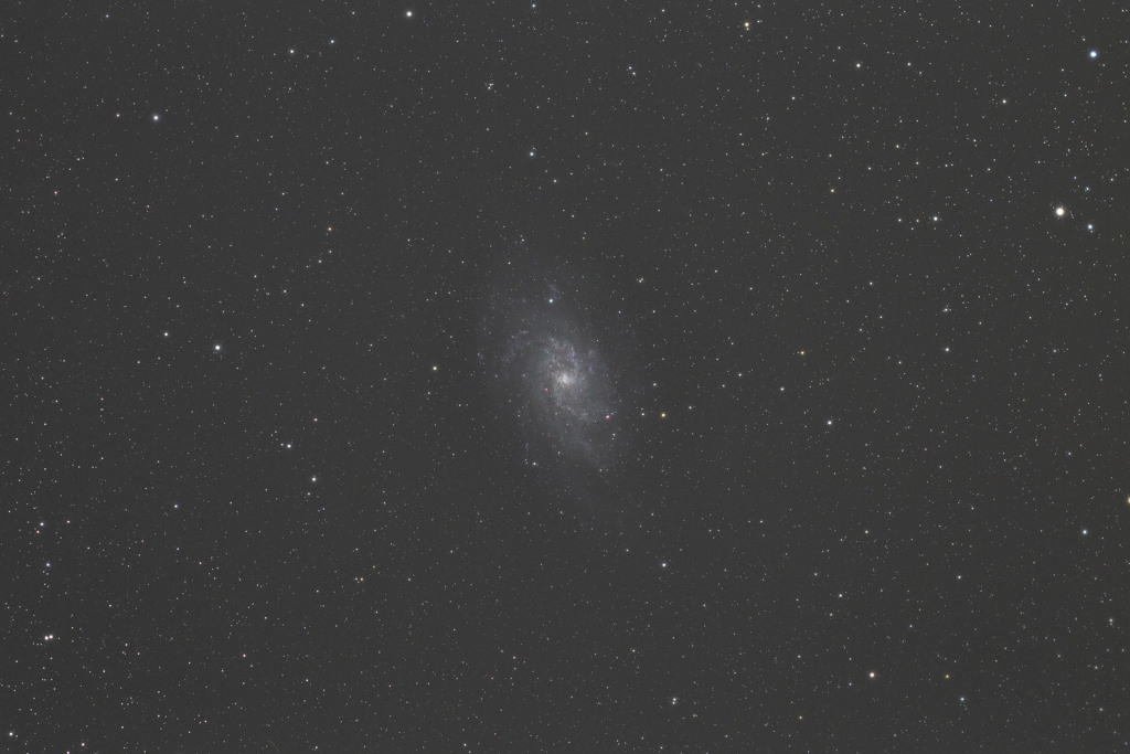 さんかく座銀河