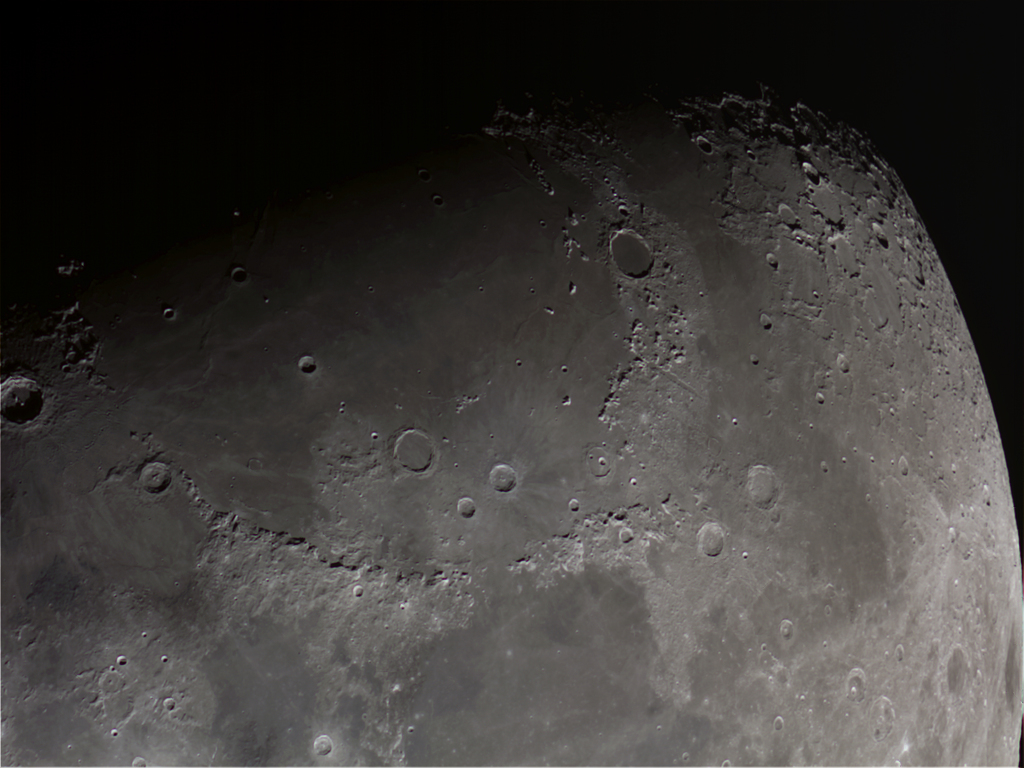 月齢9.1　 17-01-07 18-53-35