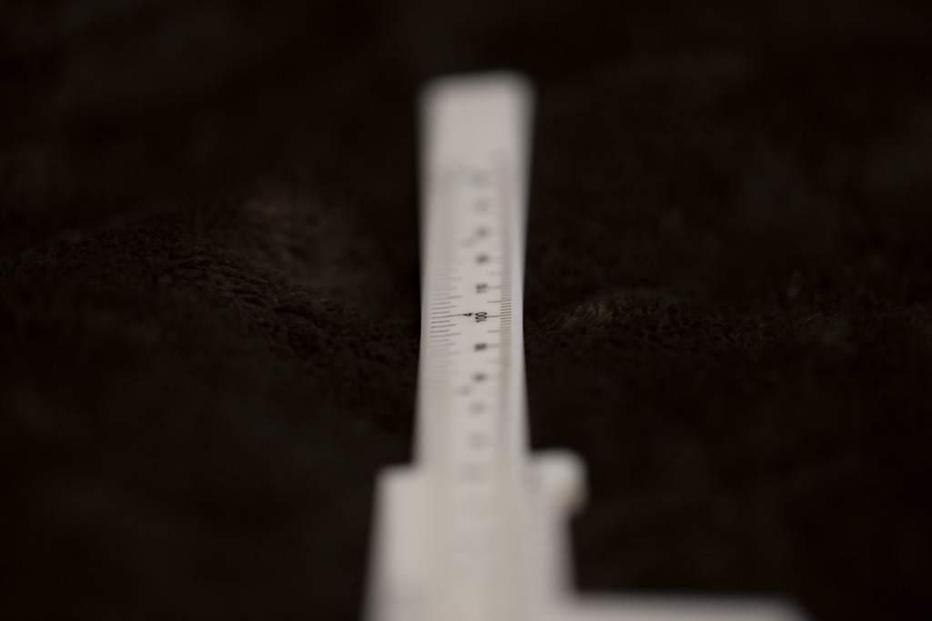 ノギス