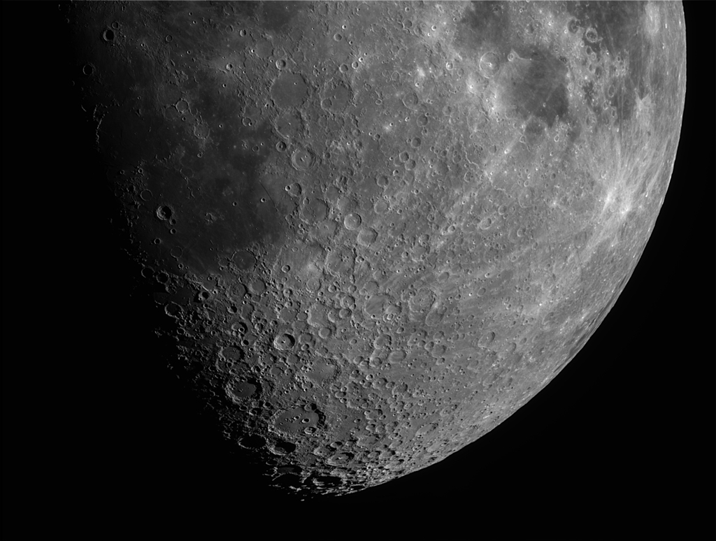 Moon 2021_03_23T19_37_41-50%-1-001