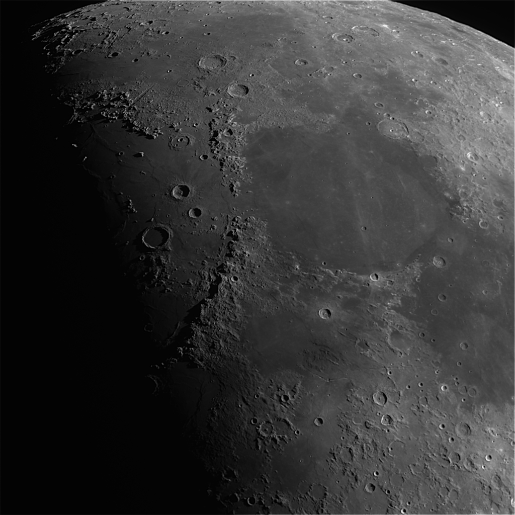 Moon 2021_04_20T19_27_49