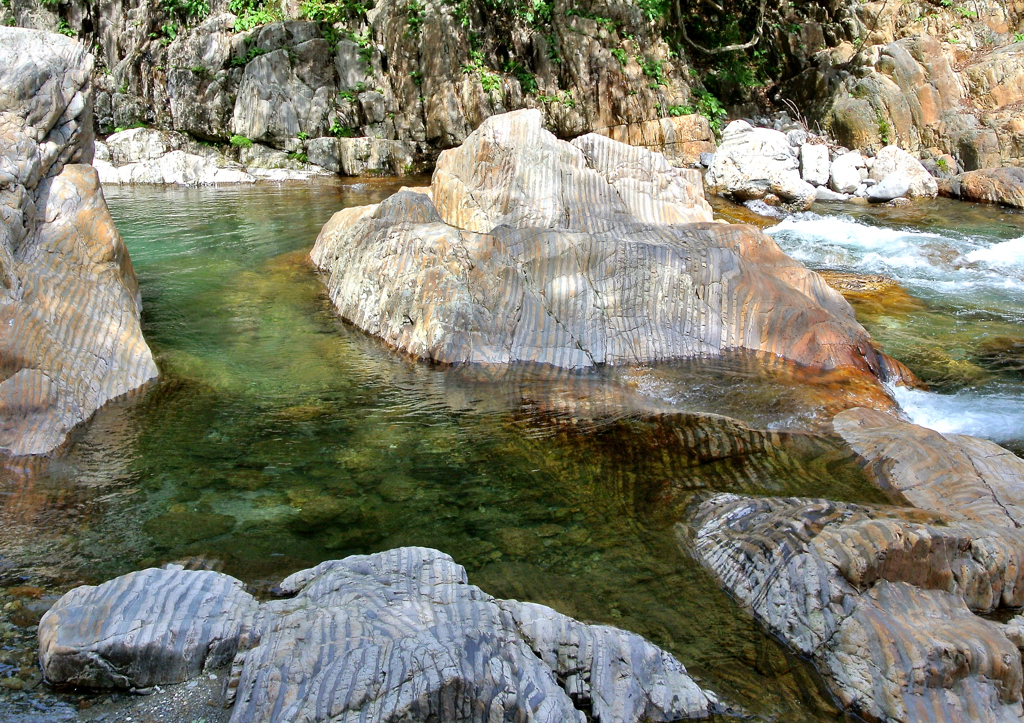 奇岩　大芦川　「虎岩」（１）