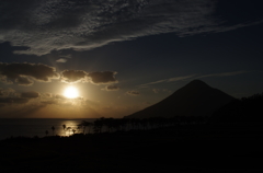 夕凪の開聞岳