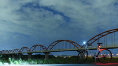 夜の水管橋