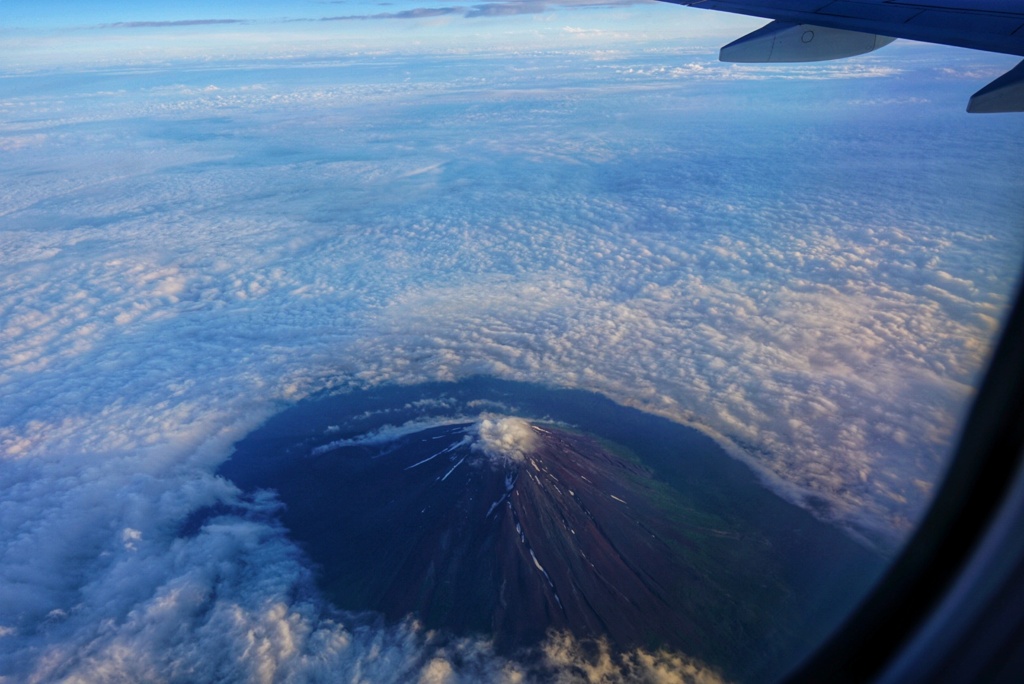 雲海の彼方へ
