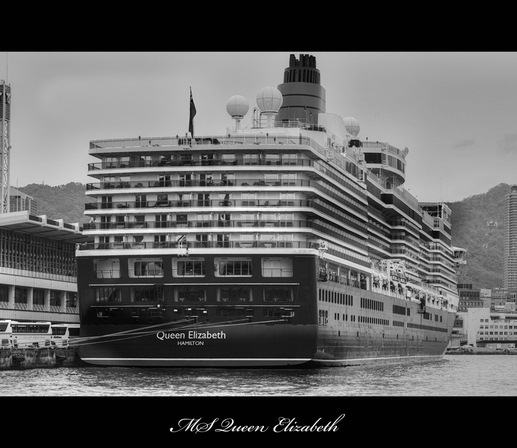 MS Queen Elizabeth