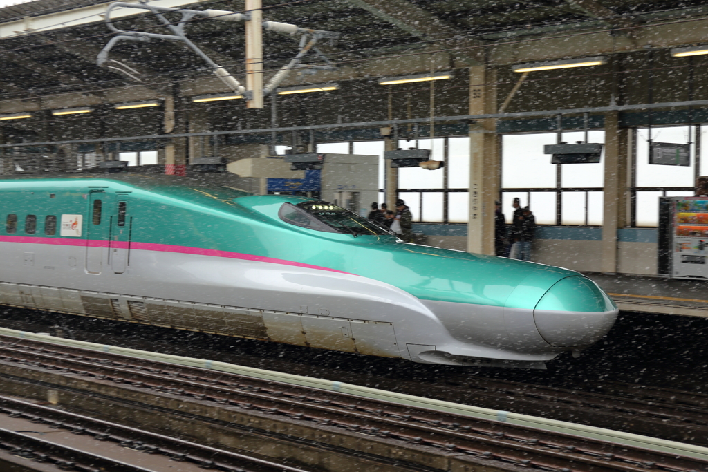 駅に電車を見に3