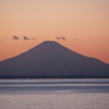 海越しの富士山