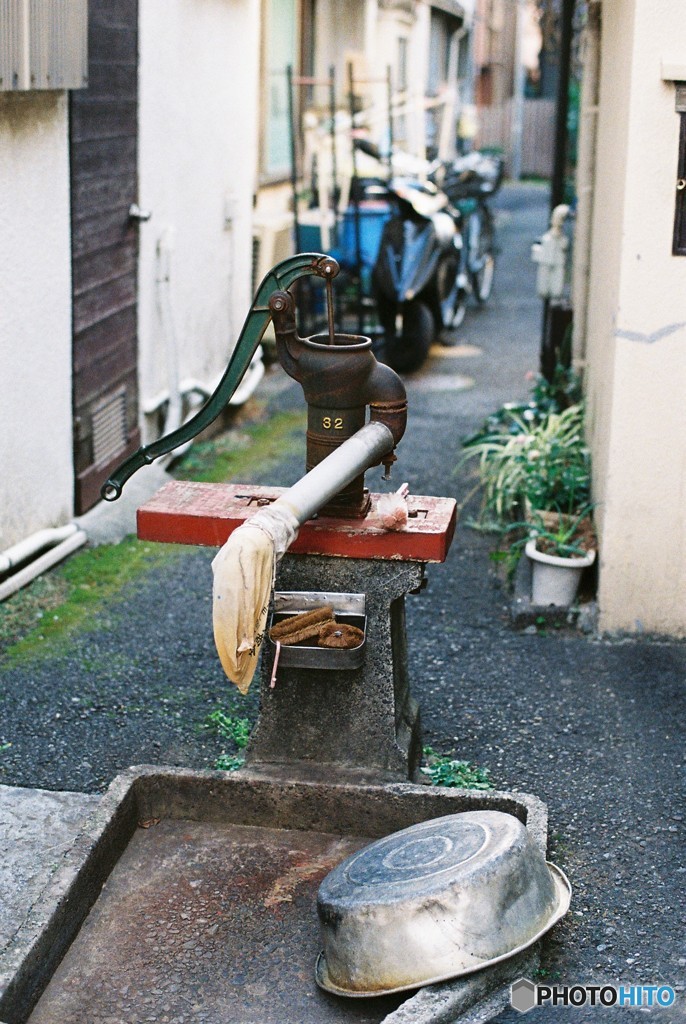 井戸端