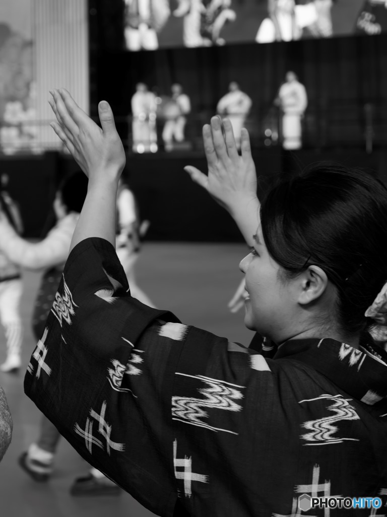 踊りましょう。