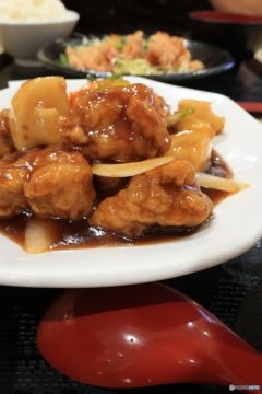 黒酢酢豚