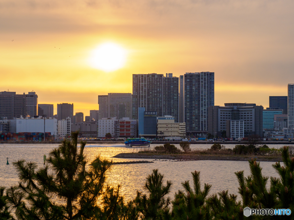 夕暮れの滑走