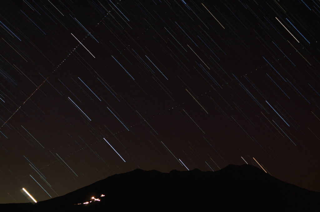 御嶽山に星が降る（ちょっと失敗）