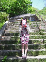 こっち。
