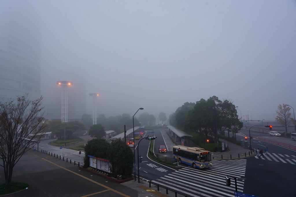 霧の桜木町