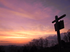 雲取山頂の夕暮れ
