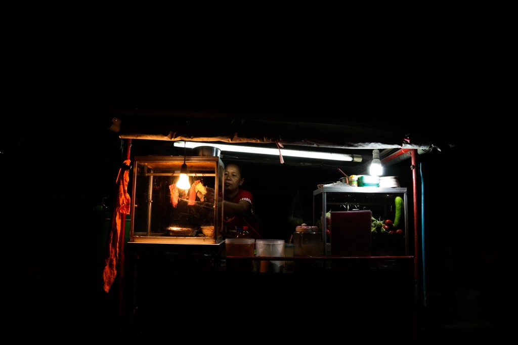 「深夜屋台」
