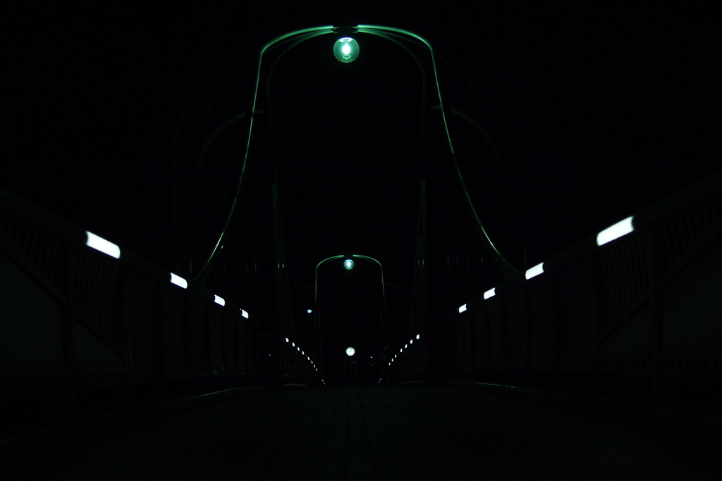 安威側歩道橋