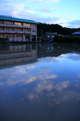 田植え前の夕暮れ