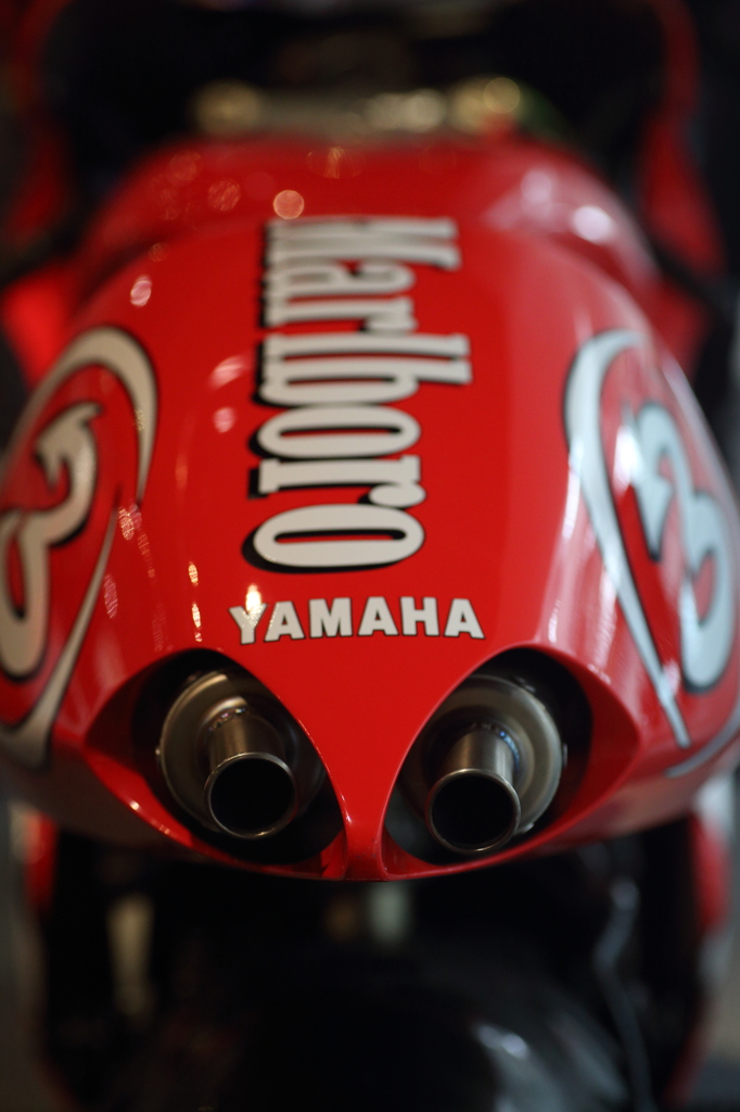 YAMAHA