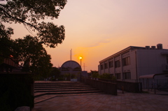 ～サイクリングセンターと夕日～