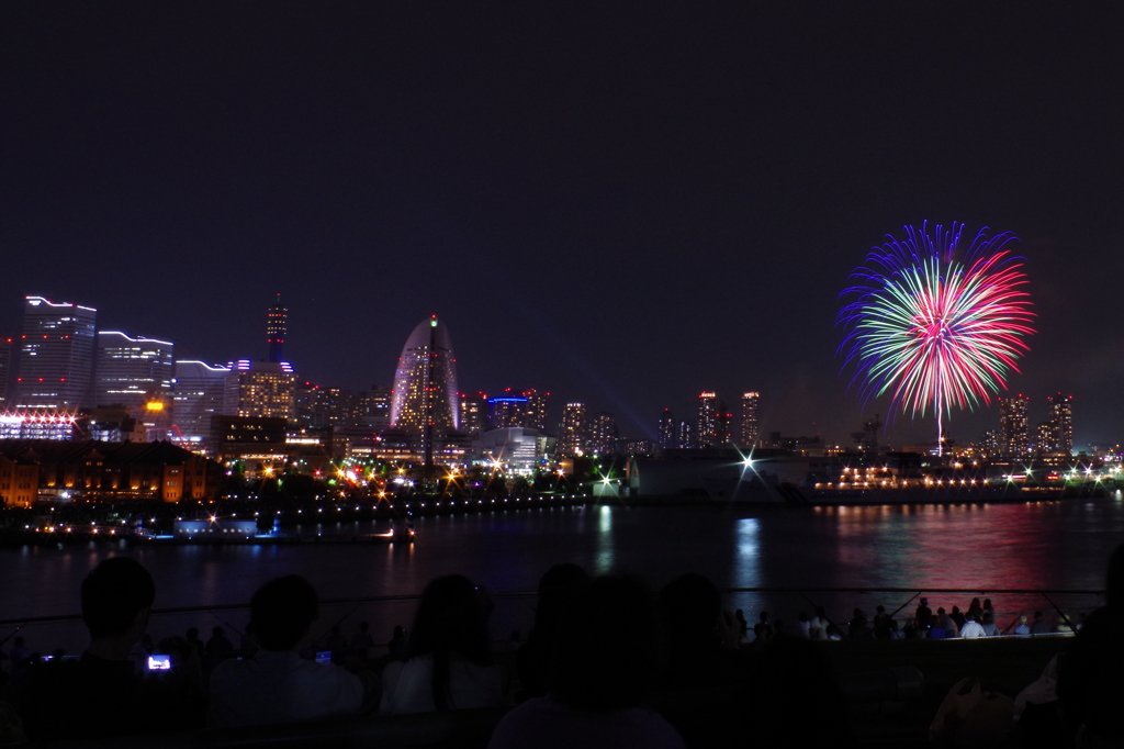 横浜開港祭花火４