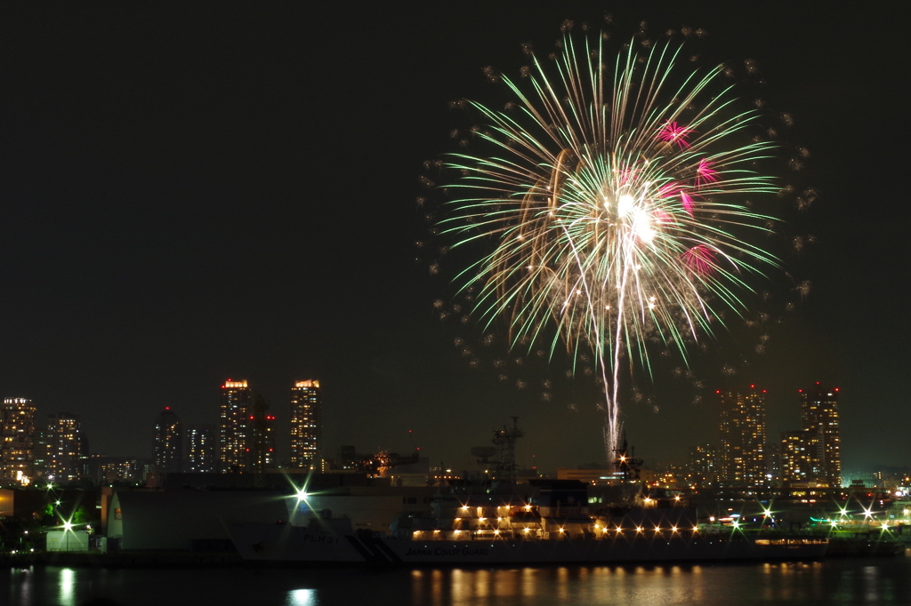 横浜開港祭花火７