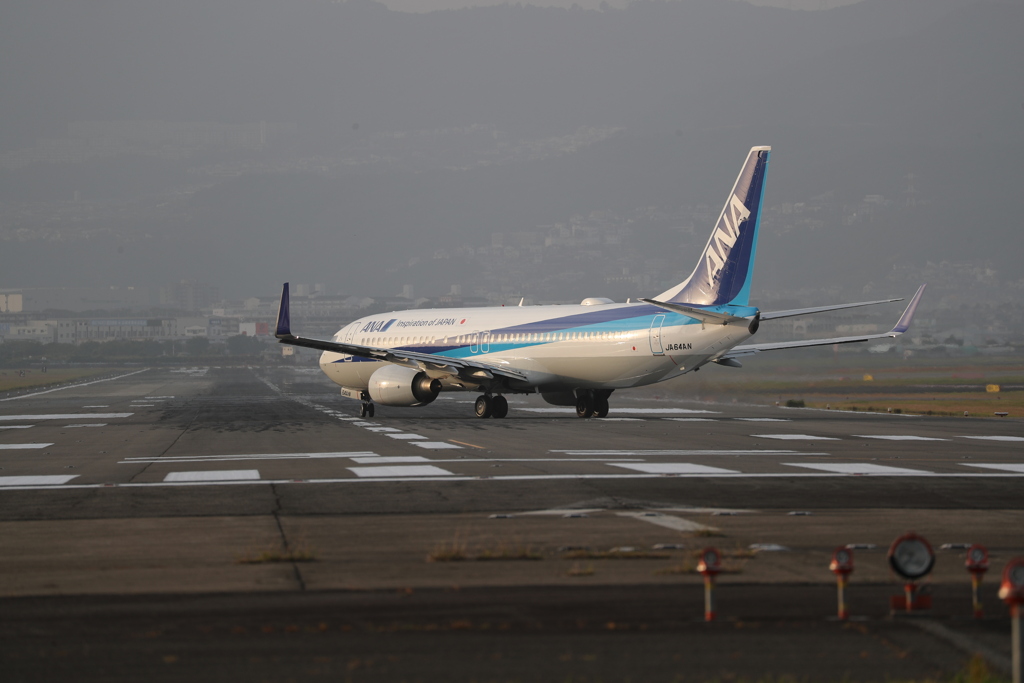 全日空伊丹空港で離陸の瞬間2
