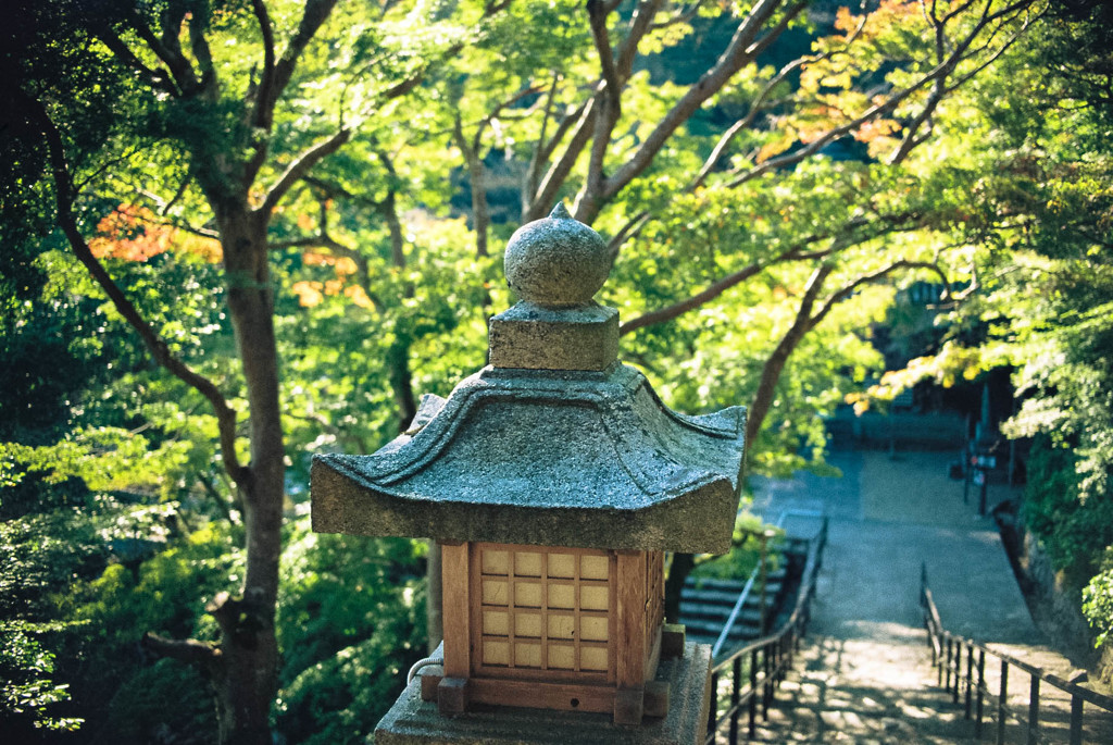 長谷寺・石灯籠