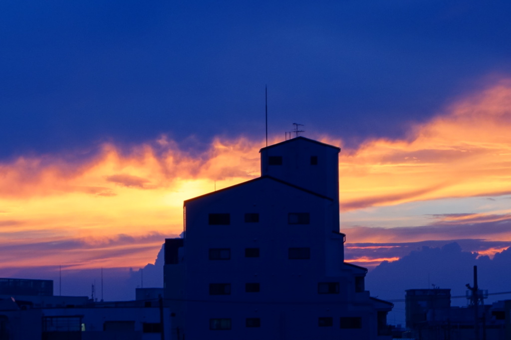燃える夕焼け