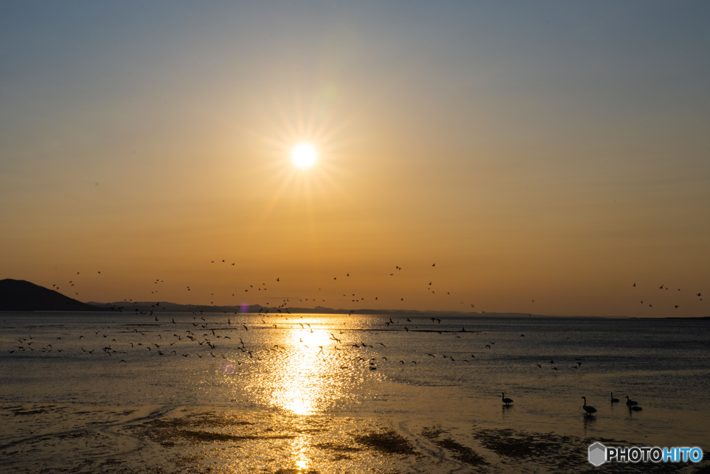 サロマ湖の夕陽　4月　②