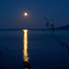 サロマ湖の月