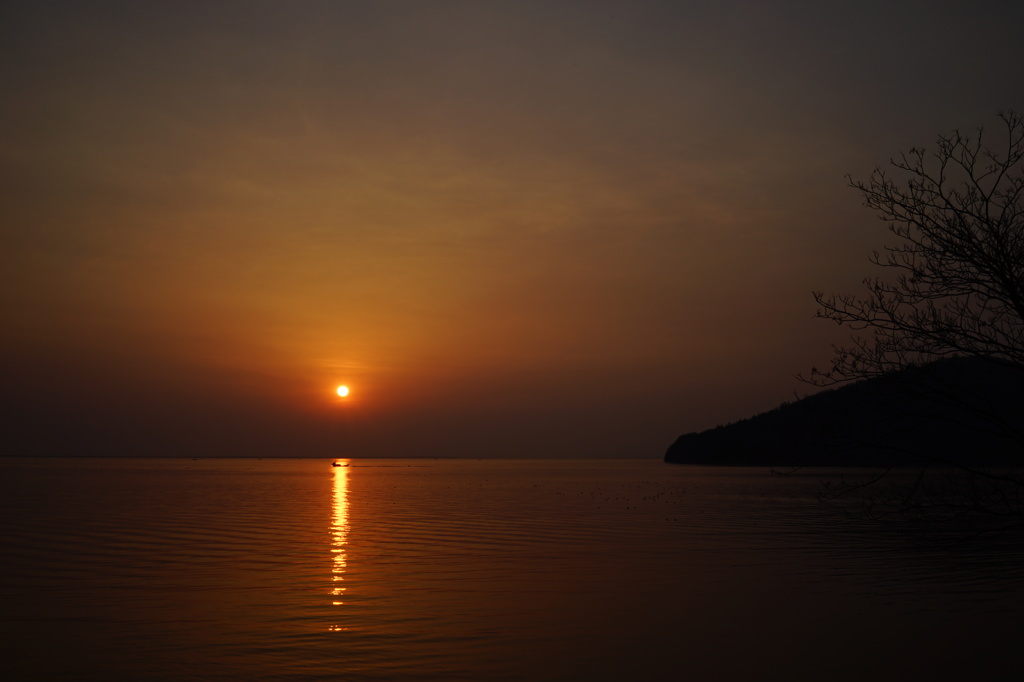 サロマ湖の朝日