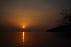 サロマ湖の朝日