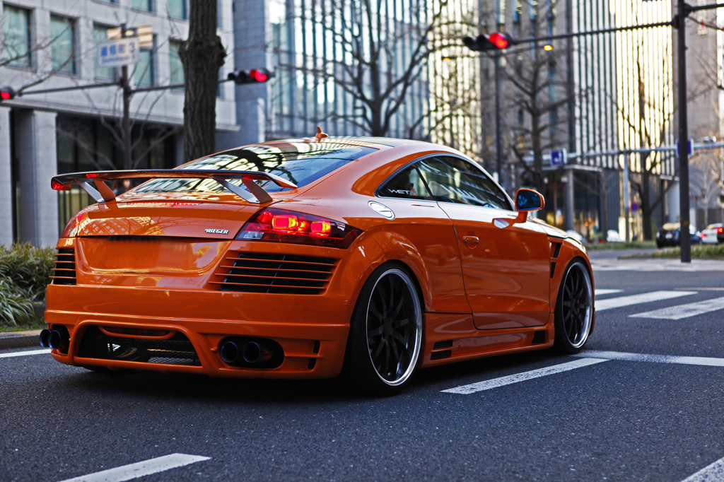 Audi 