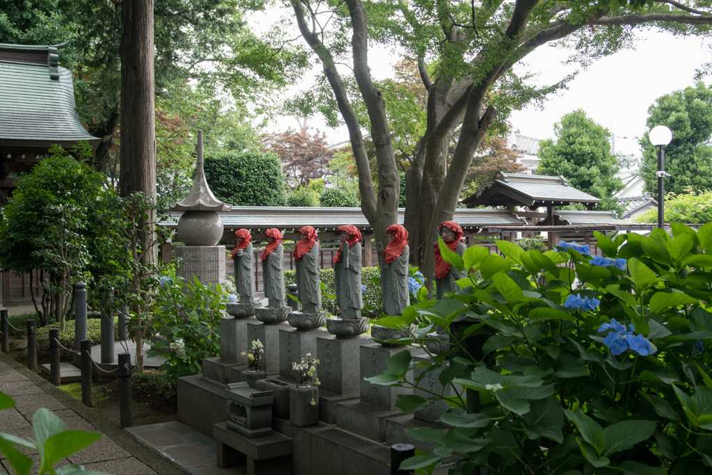 長尾山妙楽寺【参道に構える地蔵の眺め】①20210624