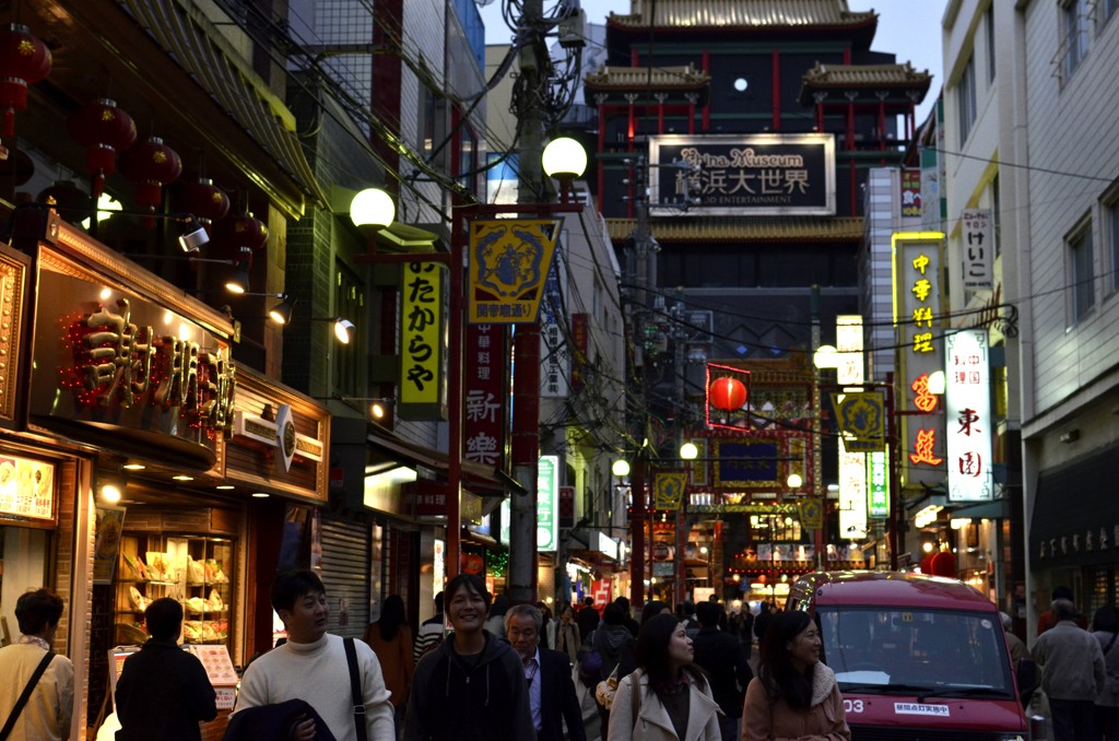 横浜/中華街の風景３題　①