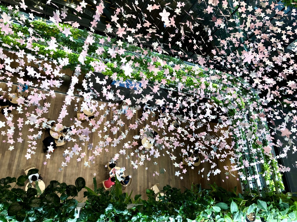 八重洲の一風景