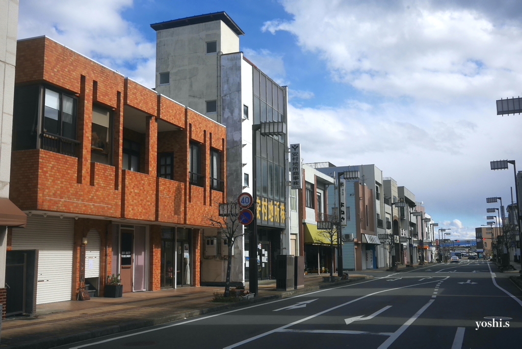 写真エッセイ：わが町点描20：駅前通り：NTW578