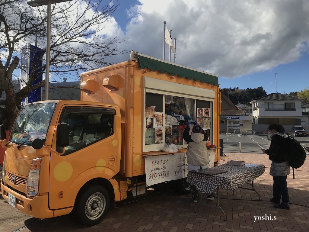 写真エッセイ：キッチンカーで